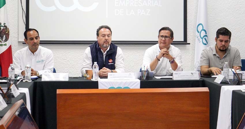 Sostiene titular del SNE-BCS reunión con miembros del Consejo Coordinador Empresarial de La Paz