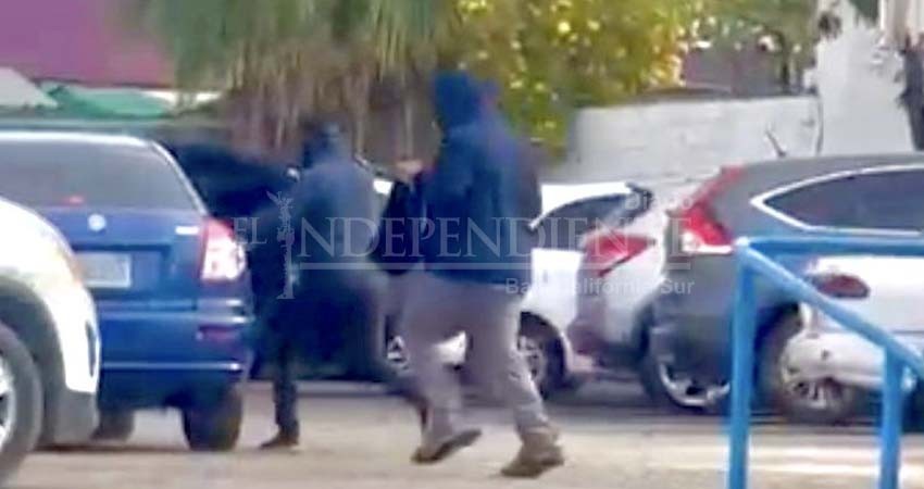 Dos hombres heridos durante asalto al SAPA La Paz