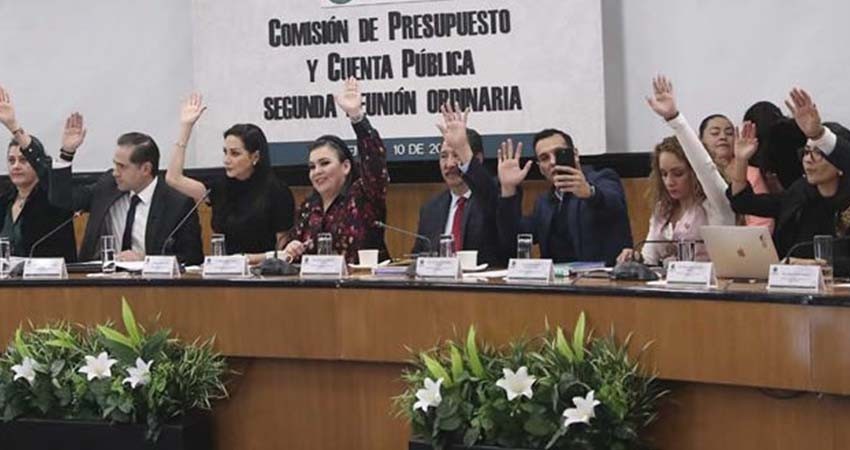 Avanza Presupuesto de Egresos 2025 con reasignación de 44 mil mdp