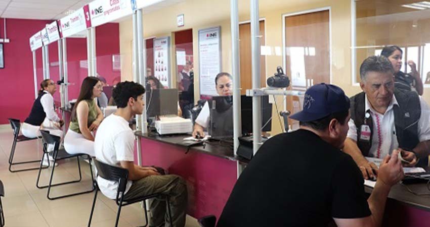 INE amplia vigencia de credenciales para votar en la elección judicial