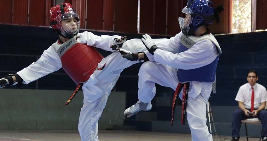 Conforman en La Paz las selecciones de luchas, taekwondo y tenis de mesa