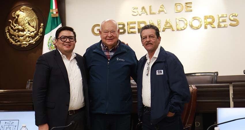 Se reúnen gobernador, Director y líder sindical de trabajadores de la Exportadora de Sal