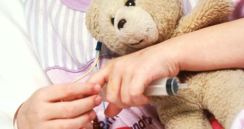 Secretaría de Salud anuncia programa de apoyo a niños cáncer