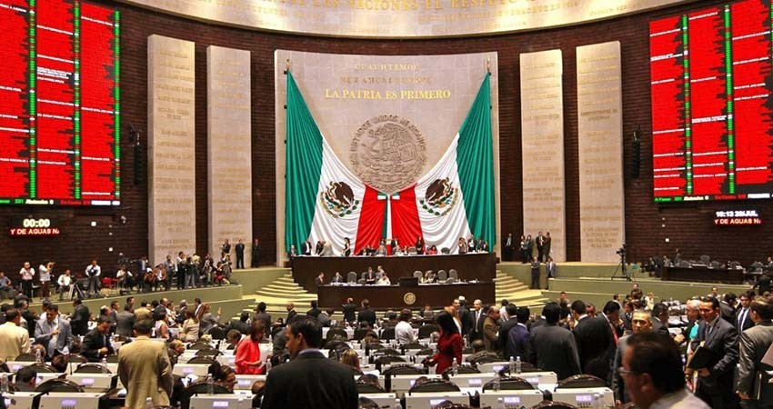 Diputados aprueban en lo general reforma contra el nepotismo
