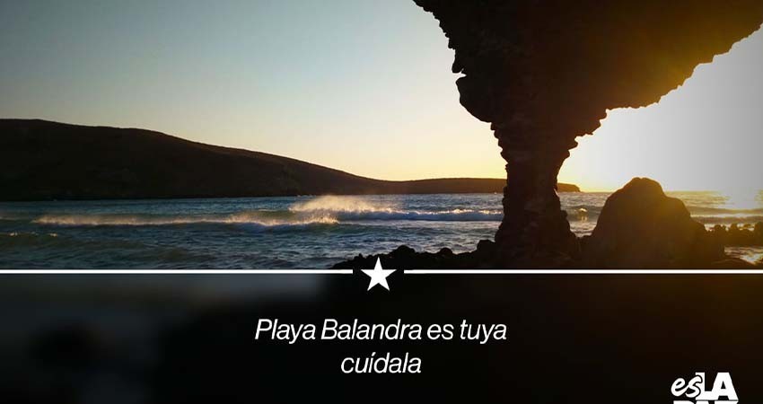 Playa Balandra es un Área Natural Protegida con acceso gratuito para los locales
