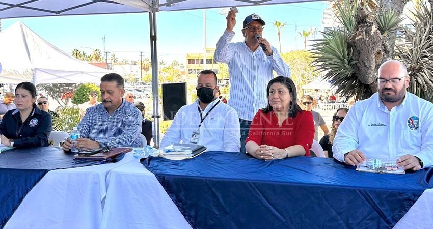 Acusa el sindicato de campaña de desprestigio contra la burocracia