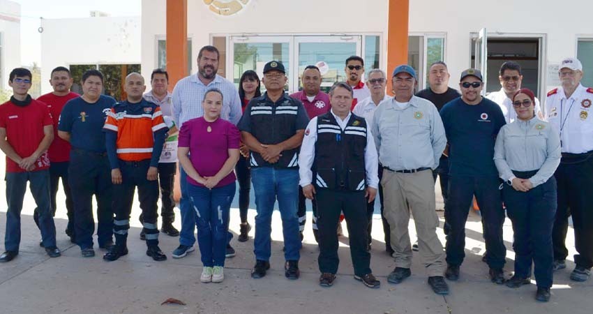 Protección Civil La Paz y grupos voluntarios coordinan esfuerzos para Semana Santa 2025