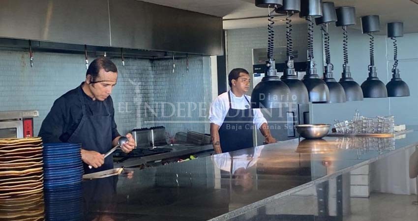 Evalúan impacto de reformas laborales para 2025 en Los Cabos; vienen Ley Silla y doble aguinaldo 