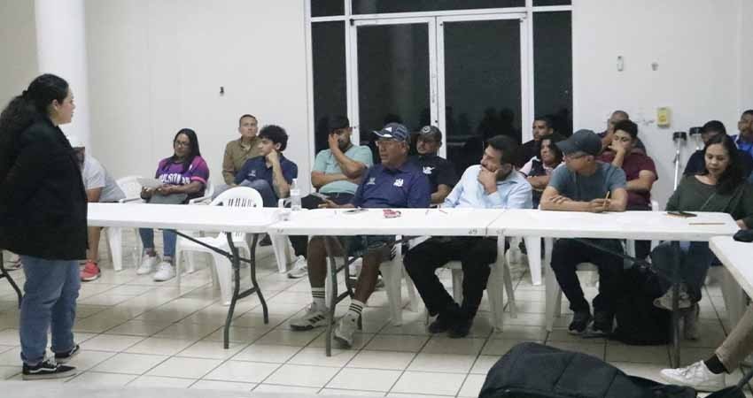 Promotores del programa Impulso reciben plática sobre prevención del acoso