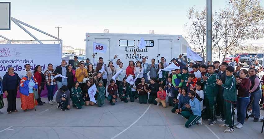 Ofrecen Milena Quiroga y Fundación Don Antonio Rivera Venegas, más salud en las comunidades