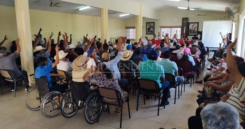 Ejidatarios de Todos Santos no logran remover a la actual directiva
