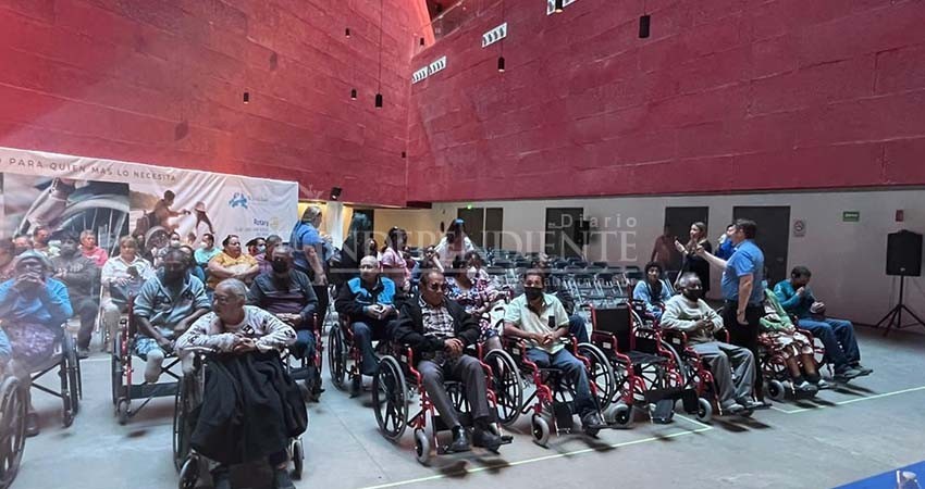 Wheelchair Foundation y Club Rotario donarán 100 sillas de ruedas a personas con discapacidad de CSL