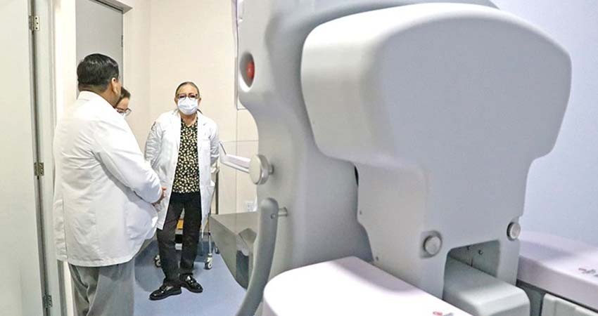 Mastógrafo del nuevo Hospital de Santa Rosalía refuerza la detección de cáncer de mama en BCS