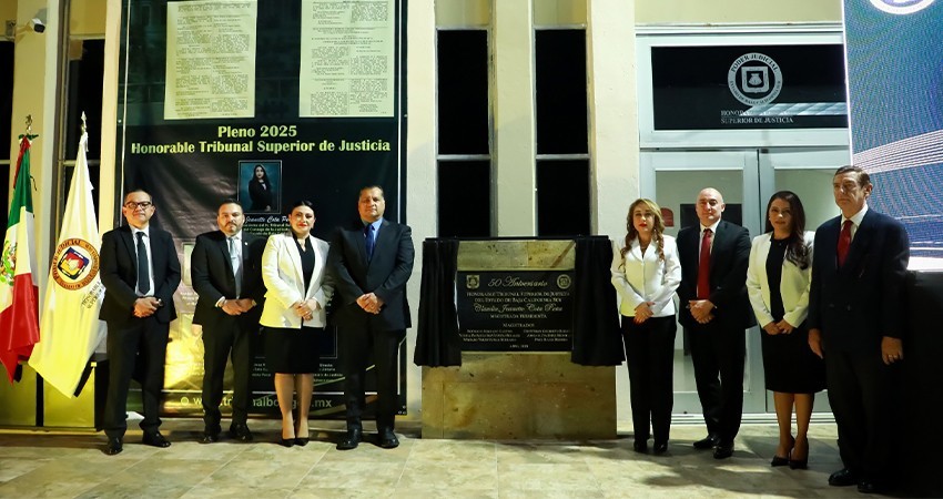 Conmemoran 50 años del tribunal superior de justicia de Baja California Sur