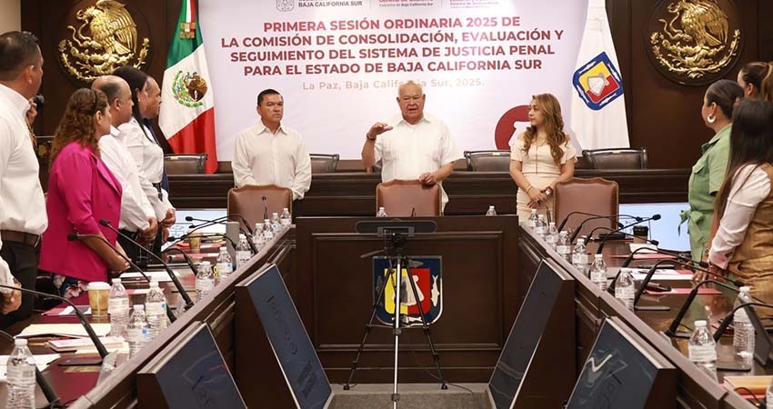 Preside Castro Cosío sesión de la Comisión de Consolidación, Evaluación y Seguimiento del Siste-ma de Justicia Penal