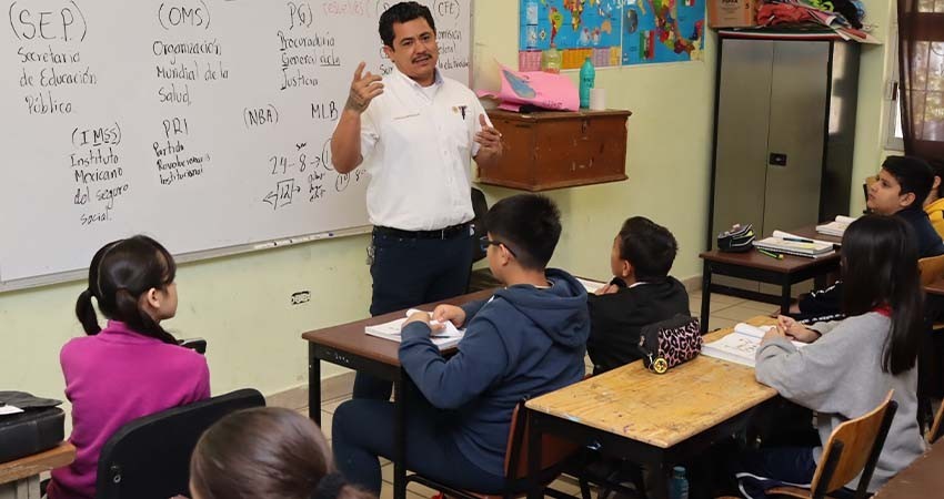 Reafirman docentes de BCS una enseñanza basada en valores a estudiantes
