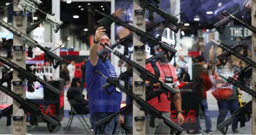 México rechaza fallo de Corte Suprema de EU por demanda contra fabricantes de armas