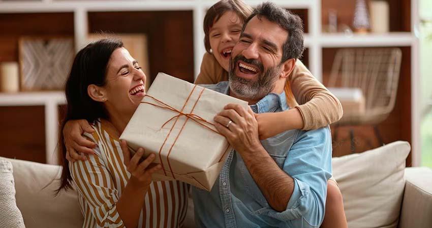 Prevén derrama económica por 45,400 mdp por el día del padre