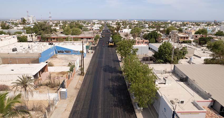 Supervisa Castro Cosío obras de mejoramiento vial en La Paz