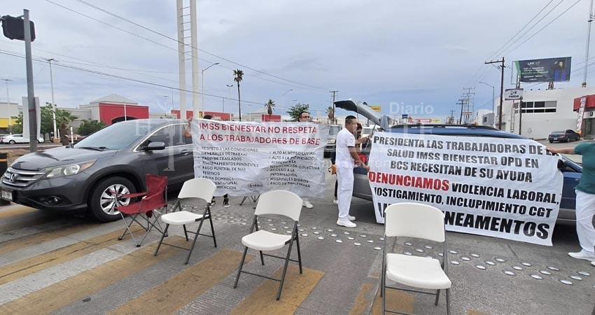 Mediante bloqueo, Sindicato de Salud exige diálogo con autoridades federales