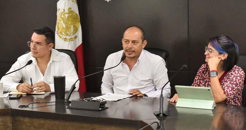 Reordenaremos y daremos certeza jurídica a los habitantes de Puerto Chale: Abimael Ibarra