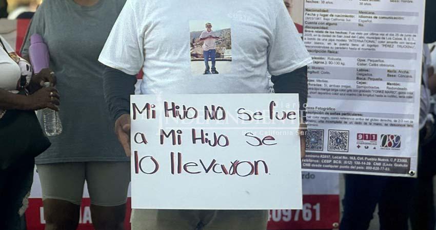 “Fuera el narcogobierno”: familiares de personas desaparecidas en Los Cabos