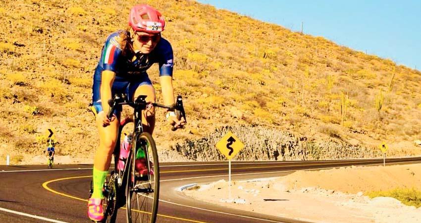 Dos académicas de UABCS representarán a México en el Campeonato Mundial de Triatlón Wollongong 2025