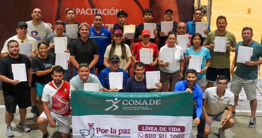 Imparte INSUDE y CEDEM formación teórico-práctica a promotores deportivos
