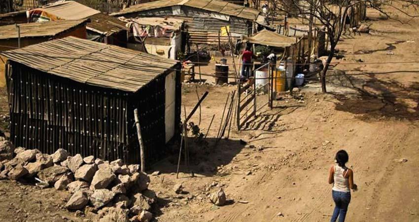 México reduce en 8.3 millones el número de pobres en 2024