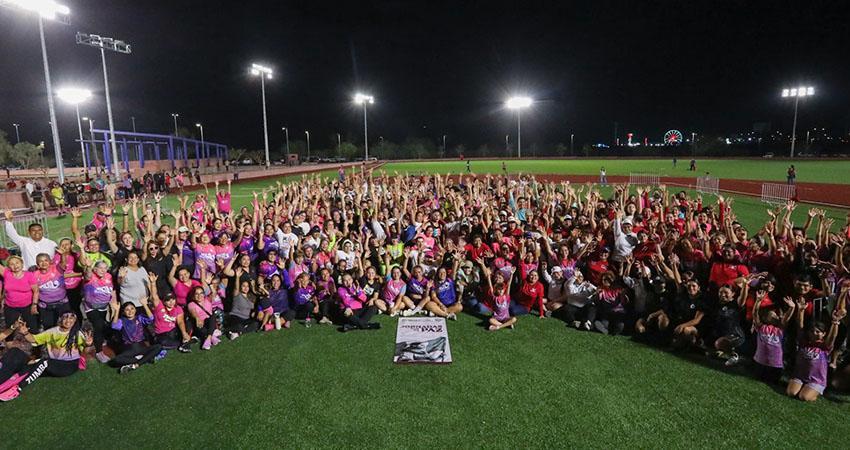 Milena Quiroga encabeza “Zumbatón por La Paz” con más de 500 participantes