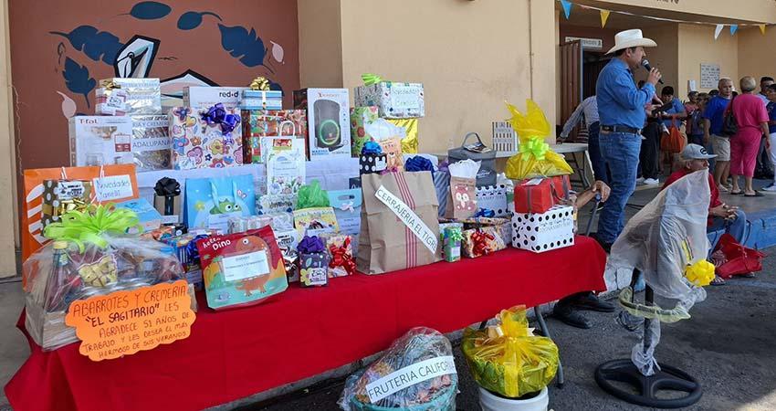 Celebran 51 años de tradición del mercado municipal Gral. Agustín Olachea