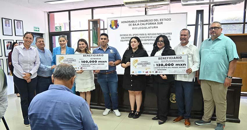 Entrega XVII Legislatura recursos recaudados en el torneo de pesca Copa Legisladores