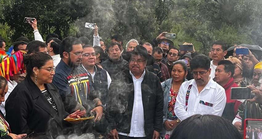 Realizan ceremonia de purificación y entrega del bastón de mando a nuevos ministros de la SCJN