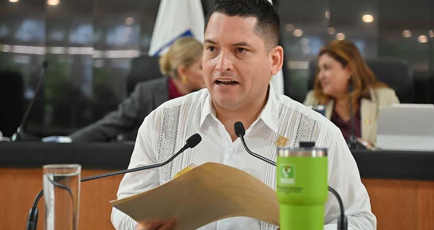 Propone el diputado Erick Iván Agundez Cervantes reformas para regular las funciones de las comisiones unidas