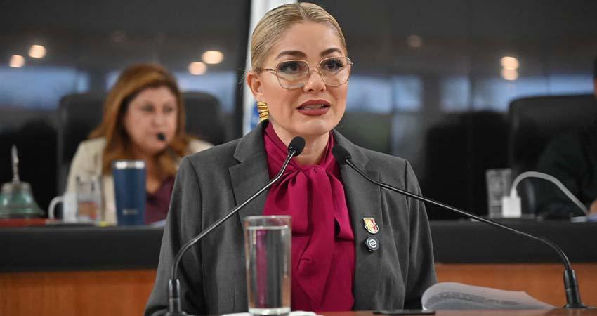 Proponen tipificar el acoso laboral y por razón de género en el Código Penal de BCS