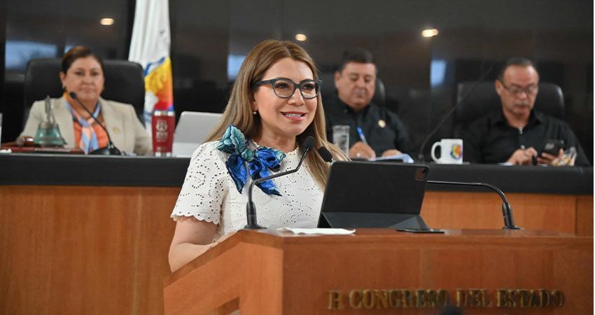 Propone Lupita Saldaña elevar a rango constitucional el derecho a la protección civil