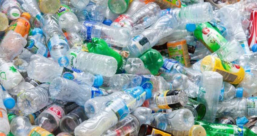 ONG denuncian que Gobierno mexicano beneficia con iniciativas a la industria plástica