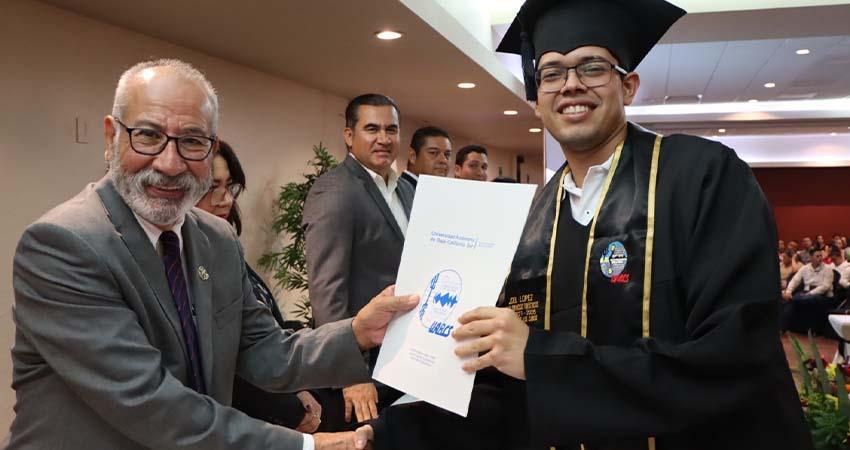 191 nuevos profesionistas egresan de UABCS Los Cabos