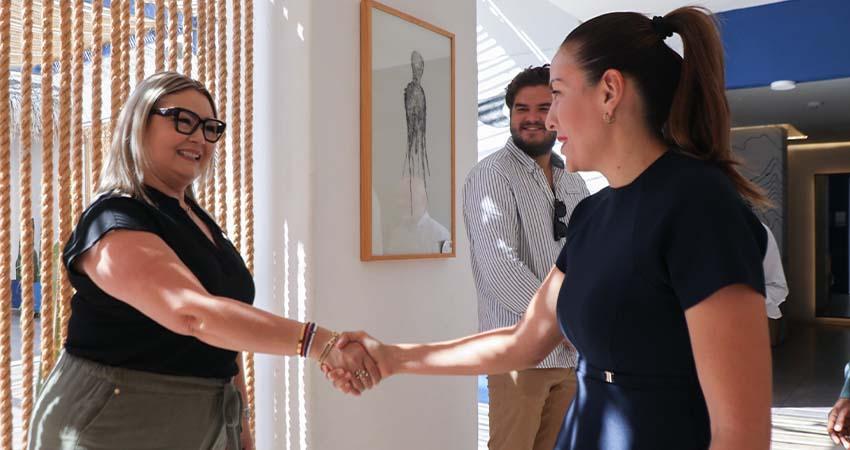 Recibe Milena Quiroga a participantes del III Foro de Ciudades del Aprendizaje de Latinoamérica en La Paz