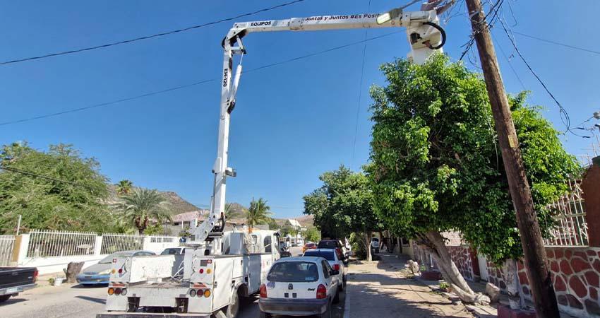 Rehabilita Servicios Públicos más de 140 luminarias en La Paz