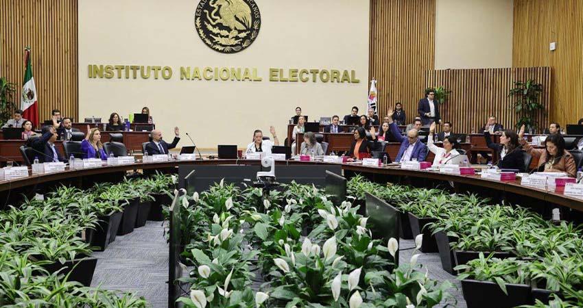 El INE aprieta su gasto ante superelección; mil millones de pesos menos