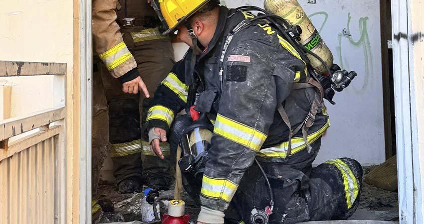 Atienden Bomberos de La Paz más de 100 reportes durante las fiestas decembrinas