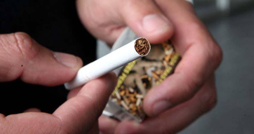 Tabaquismo sigue siendo “problema de salud pública” en México pese a la caída de fumadores