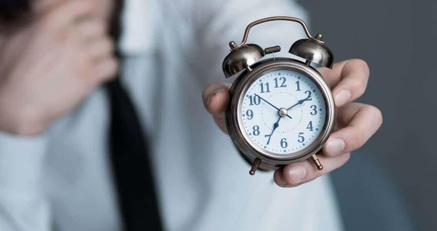 Avanza reducción de jornada laboral, pero sin dos días de descanso