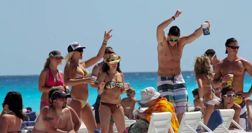 “Persisten los riesgos”: EE.UU. emite alerta ante Spring Break en México