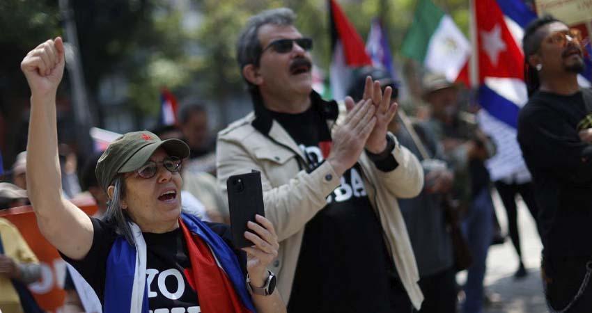 "Cuba no está sola", claman mexicanos ante amenazas de EE.UU. a la isla