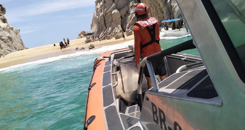 Semana Santa en Los Cabos: mar de fondo provoca múltiples rescates