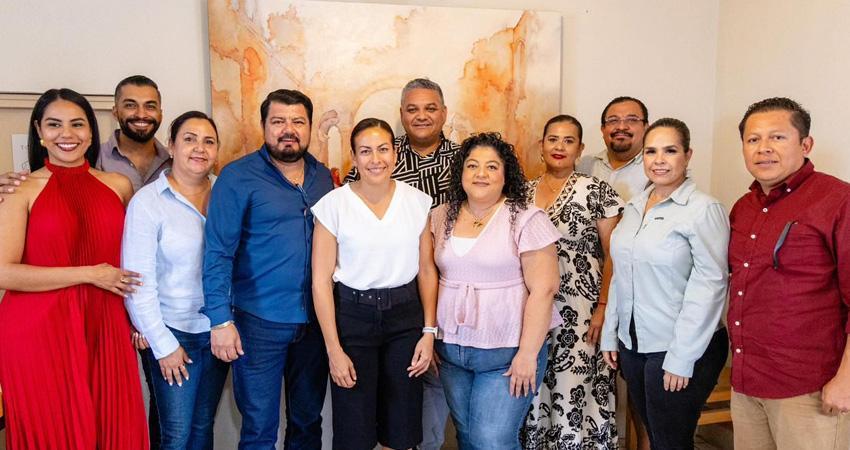 Fortalece Milena Quiroga su proyecto con respaldo de nuevos liderazgos