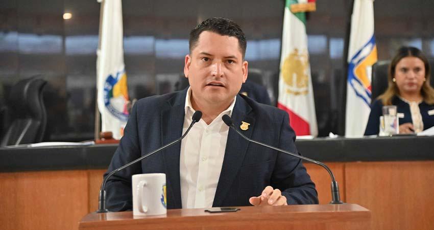 Impulsa el diputado Erick Agundez homenaje legislativo por el “Ciclón Liza”