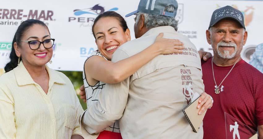 Se mantiene Milena Quiroga entre los alcaldes mejor evaluados del país